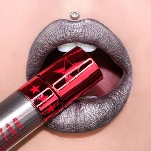 Jeffree Star Velour Liquid Matte Lipstick Restraints